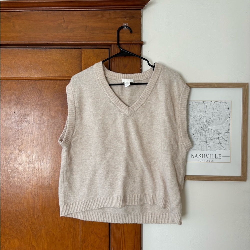 H&M sweater vest